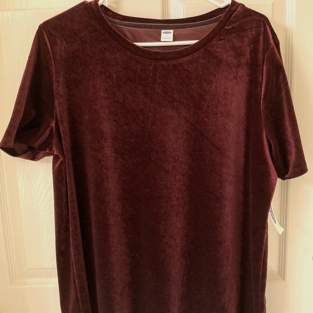 Old Navy Velour T-Shirt - Size Large - NWT